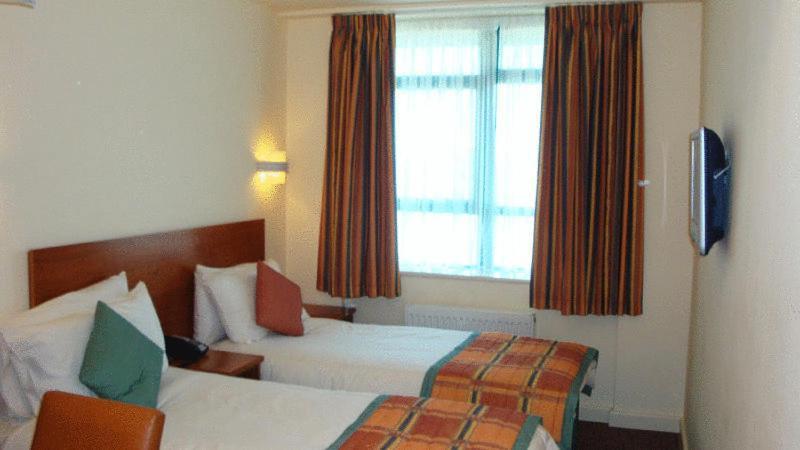 Sefton Express Hotel Ballasalla Exterior foto